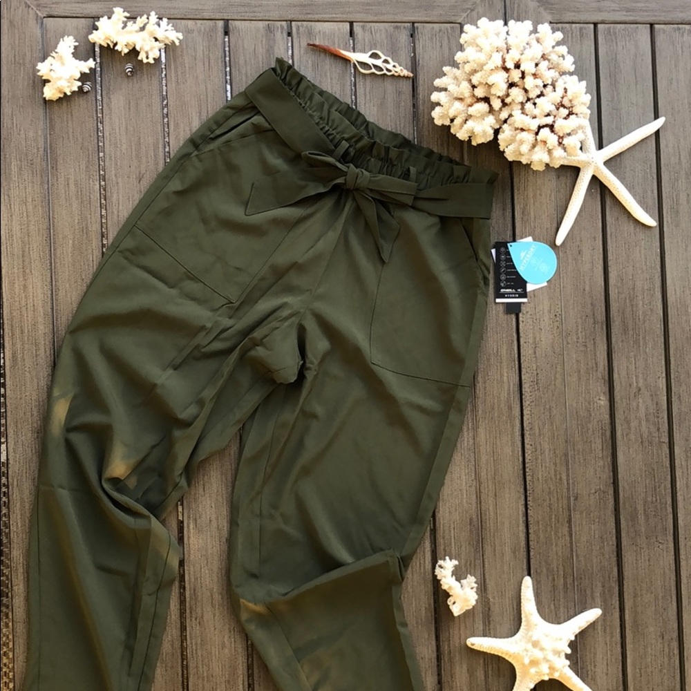 🌴🌼O’Neill- LAYOVER HYPER DRY ALL WEATHER PANTS🌼 - Picture 2 of 13